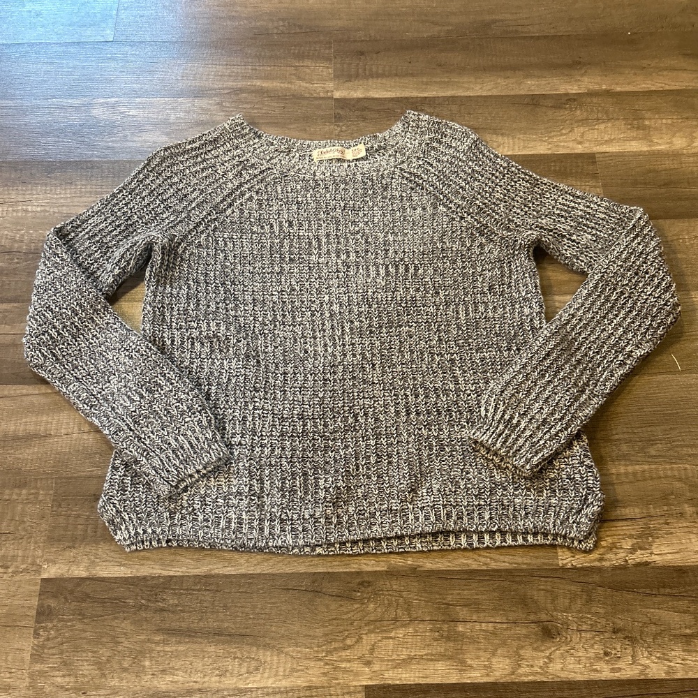 π€π°π€ 3/$10.00 budle item π€π°π€ Faded Glory Sweater (grey) - Picture 1 of 4